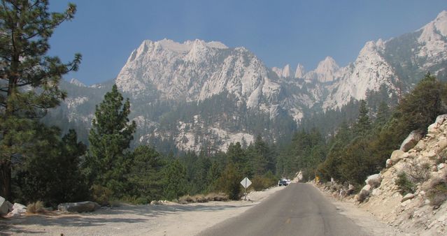 The road up to the trailhead