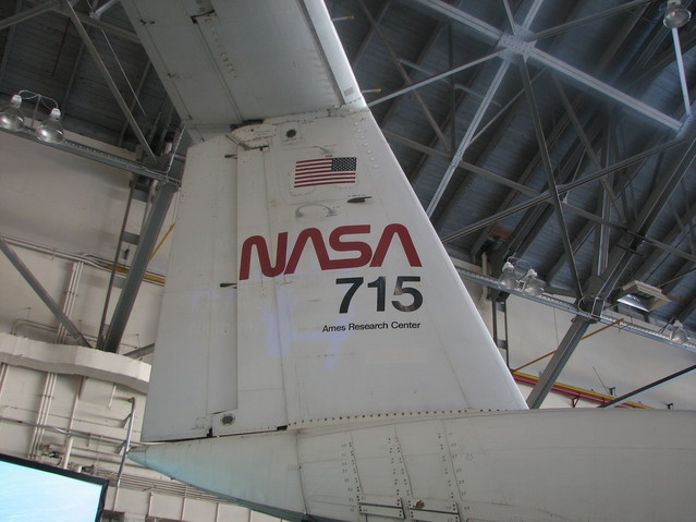 img_7274.jpg: horizontal stabilizer