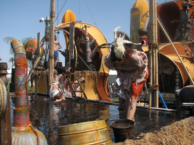 img_7375.jpg: The water stage for Lucent Dossier