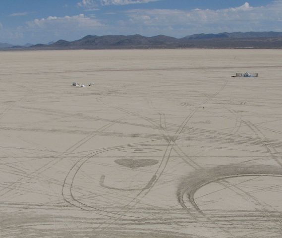 img_9004.jpg: ...but, the playa loves you