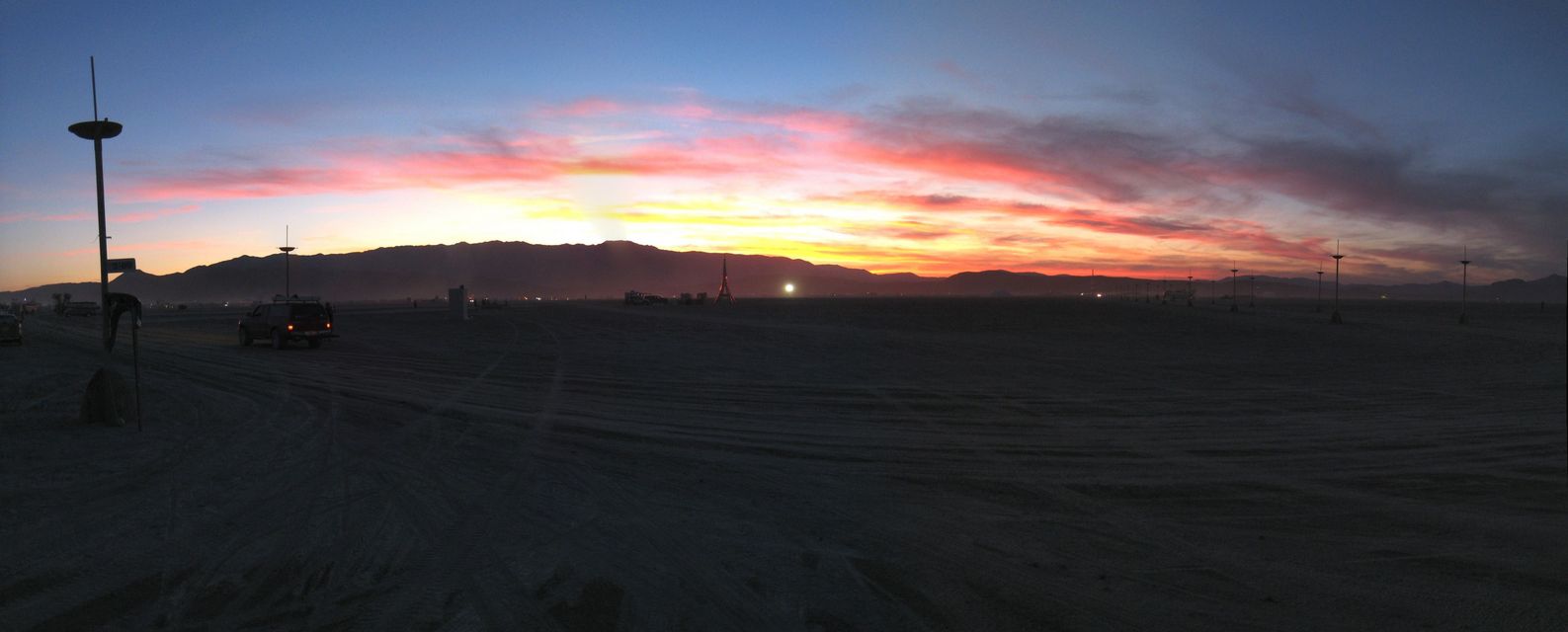 sunset_panorama.jpg: Sunset over the playa (photo by Lee)